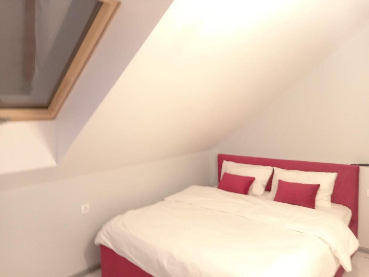 Pure Apartments Vip 5 Lviv Exterior foto